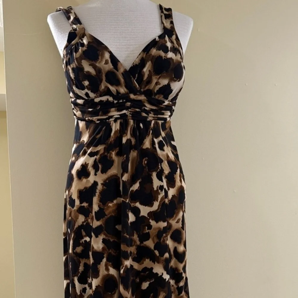 Elegant Leopard Print | Low High Midi Women’s Dress Size L | NWOT